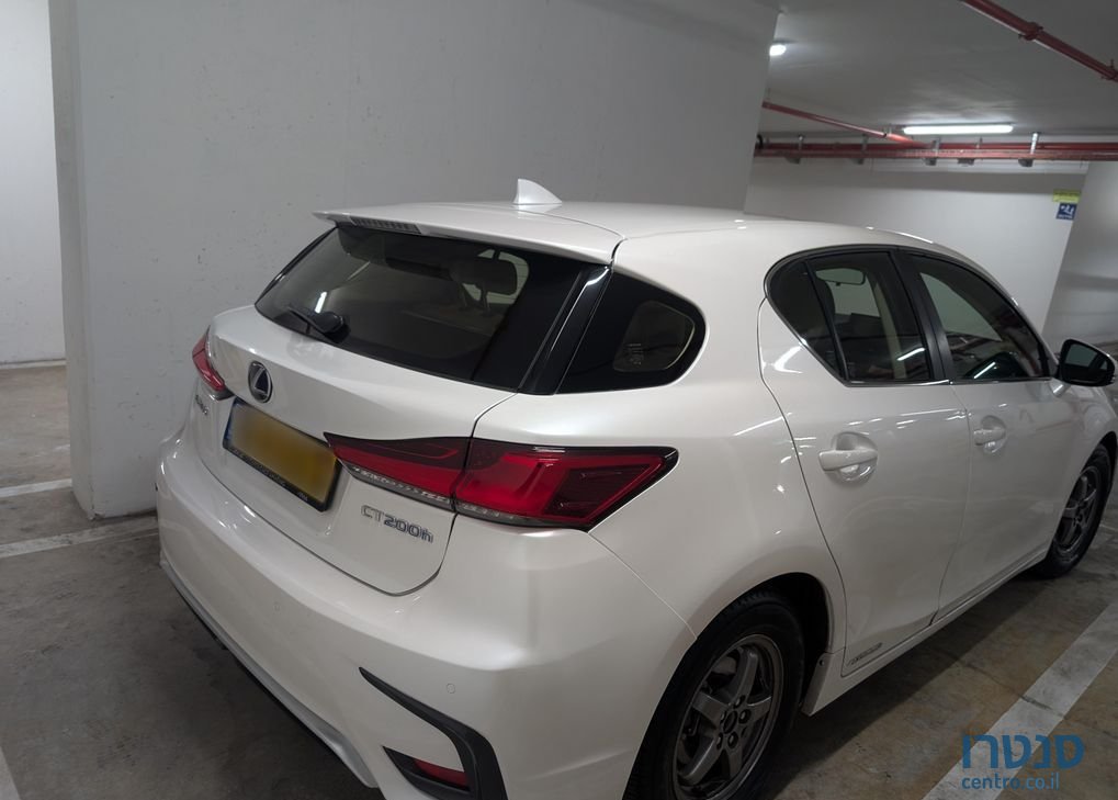 2019' Lexus CT לקסוס photo #1