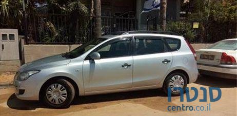 2010' Hyundai I30 סופרים ‏1600 photo #1