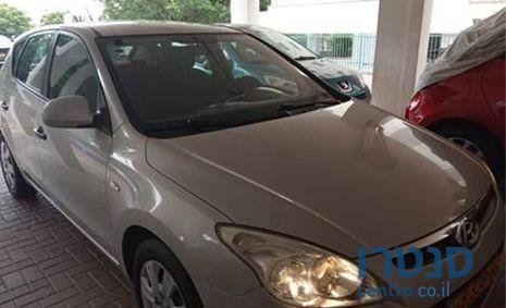 2008' Hyundai I30 יונדאי photo #2