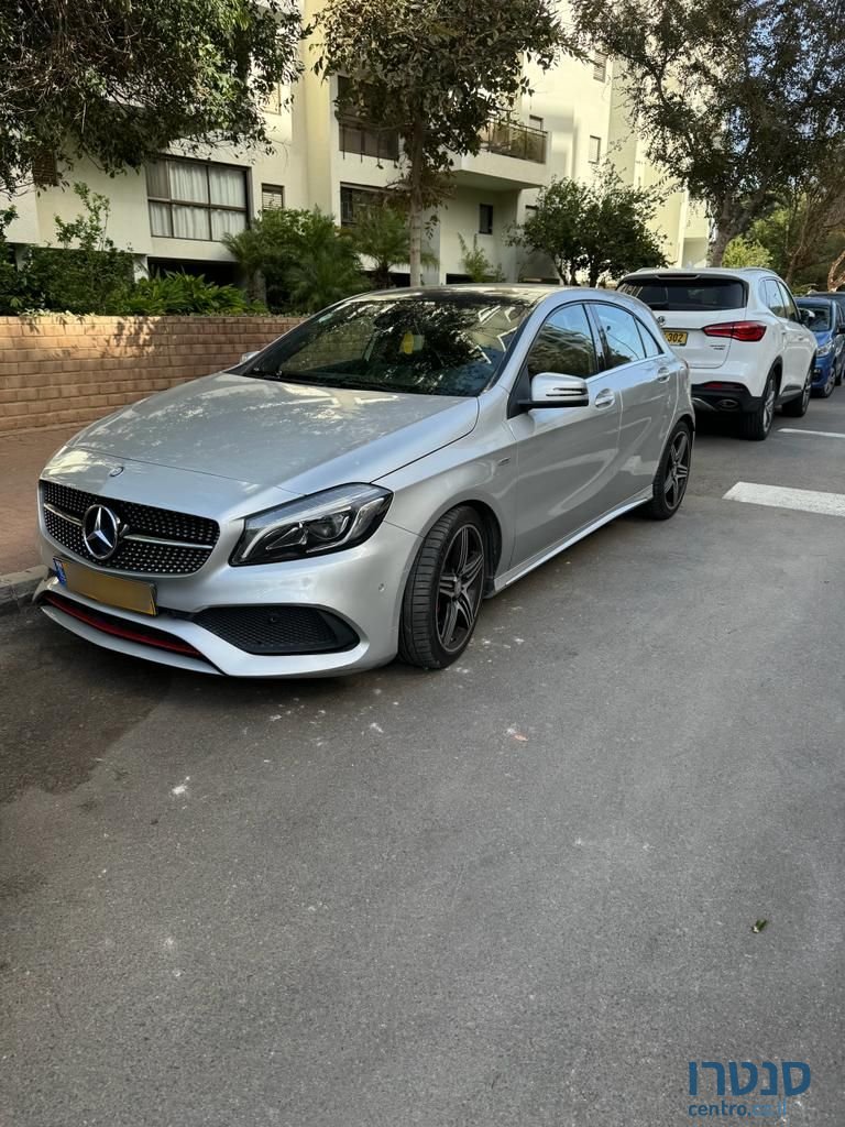 2017' Mercedes-Benz 270 מרצדס photo #3