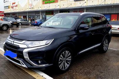 2019' Mitsubishi Outlander מיצובישי אאוטלנדר