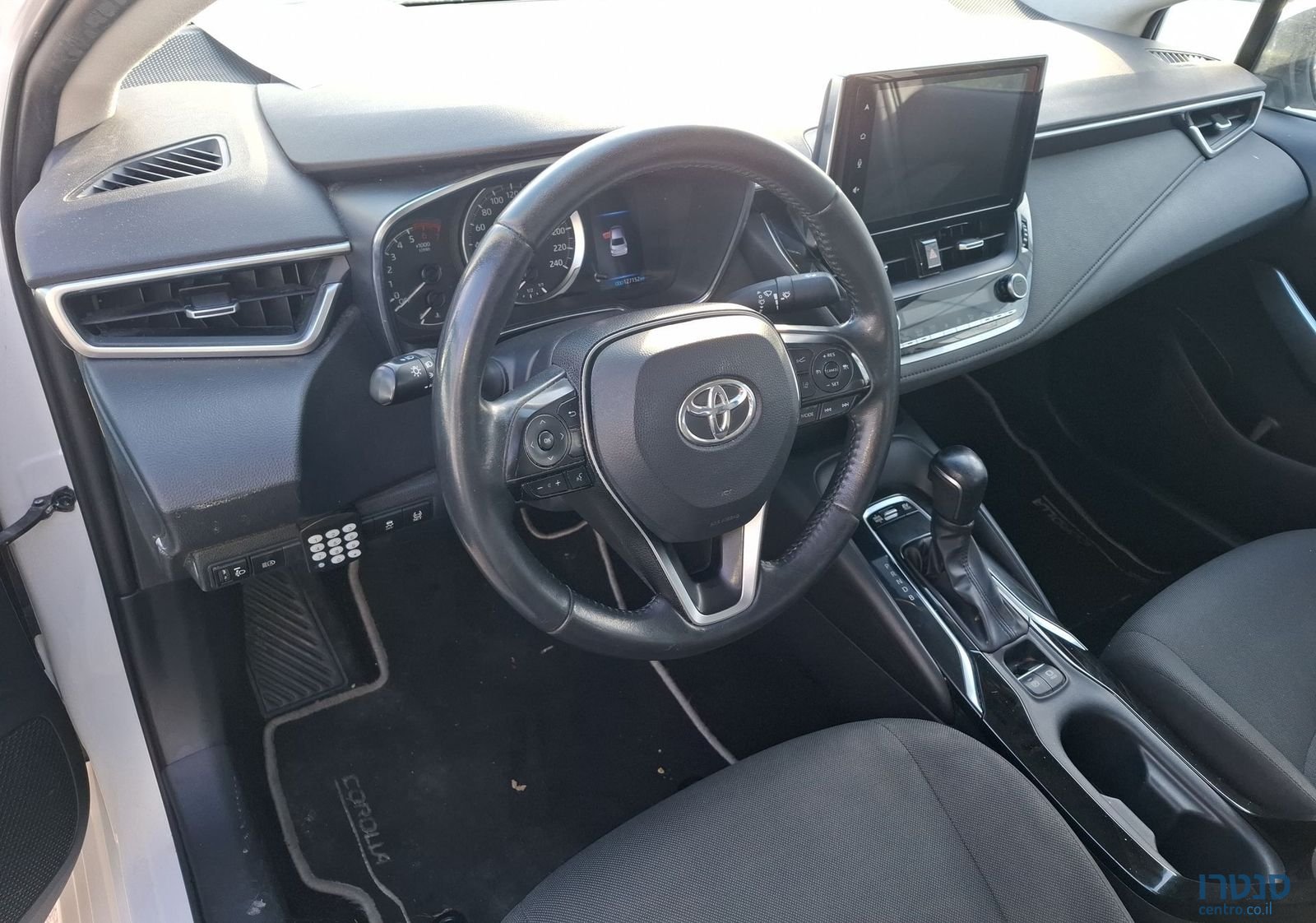 2022' Toyota Corolla טויוטה קורולה photo #2