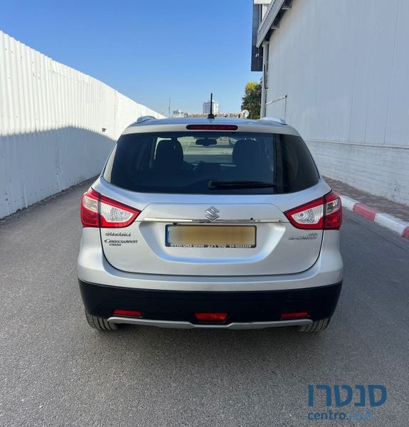 2019' Suzuki SX4 סוזוקי קרוסאובר photo #3