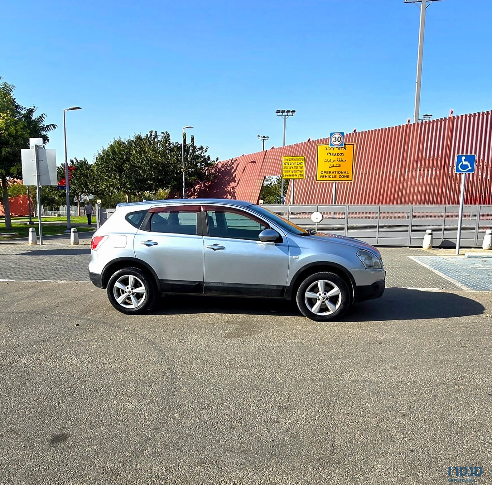 2008' Nissan Qashqai Acenta photo #6