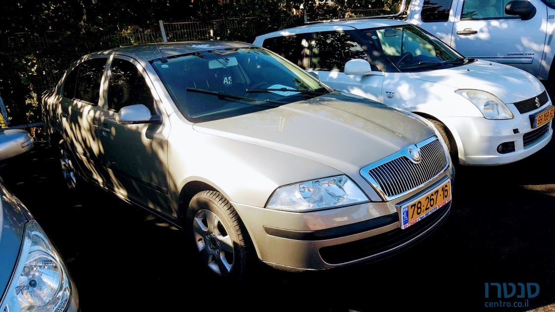 2007' Skoda Octavia photo #1