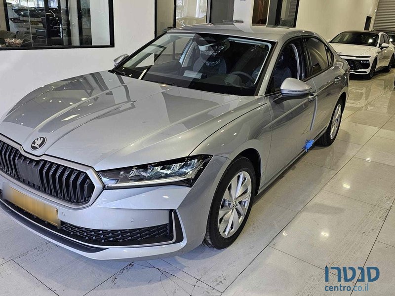 2025' Skoda Superb SELECTION FL photo #1