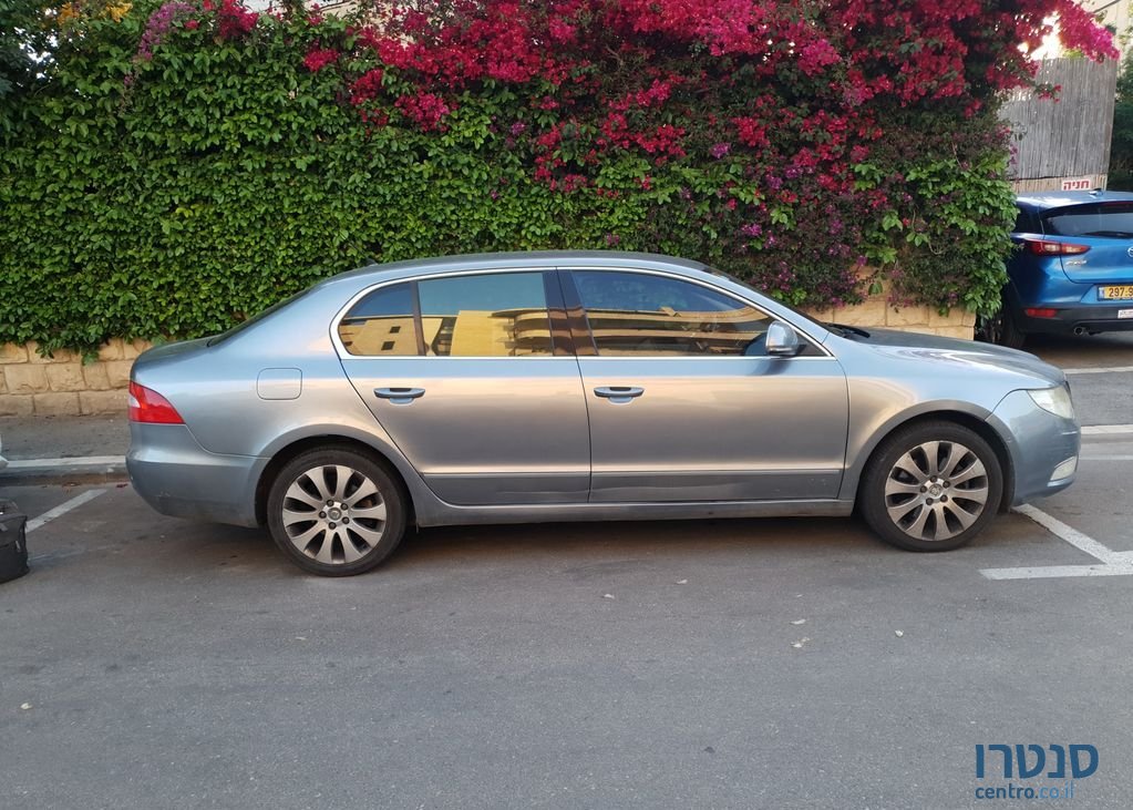 2010' Skoda Superb סקודה סופרב photo #1