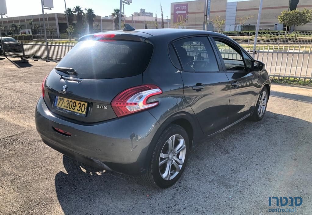 2014' Peugeot 208 פיג'ו photo #4