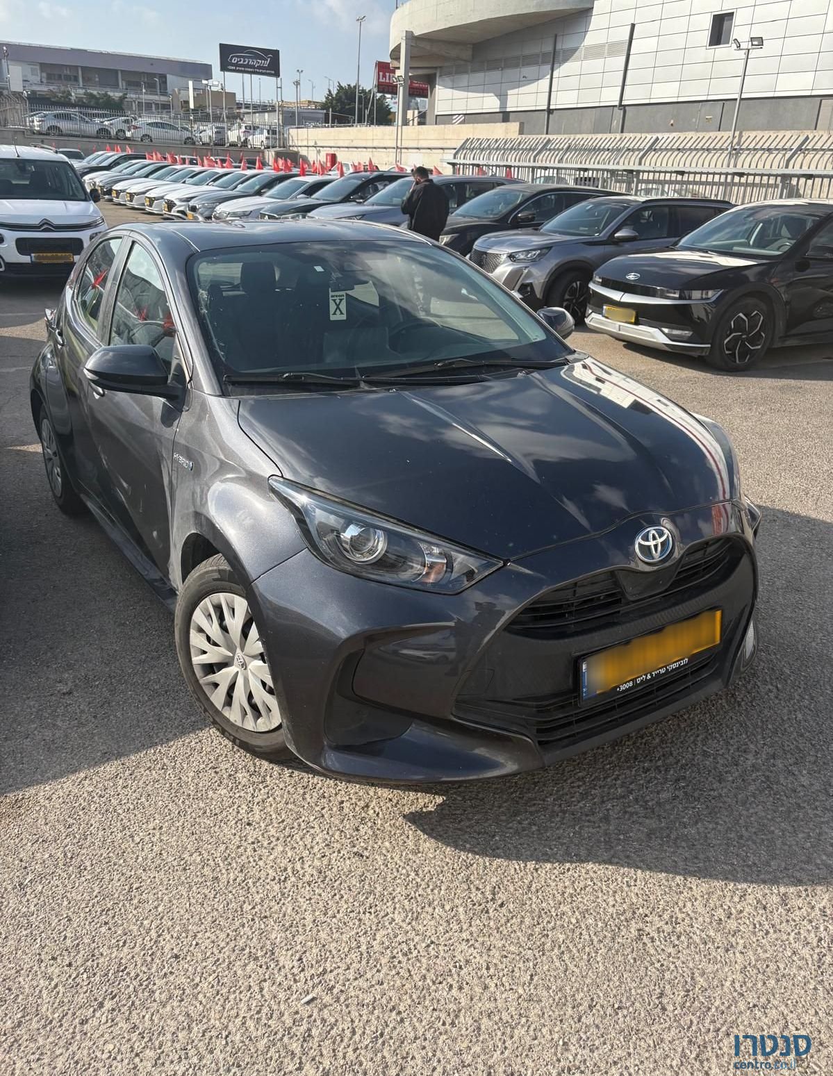 2021' Toyota Yaris טויוטה יאריס photo #3