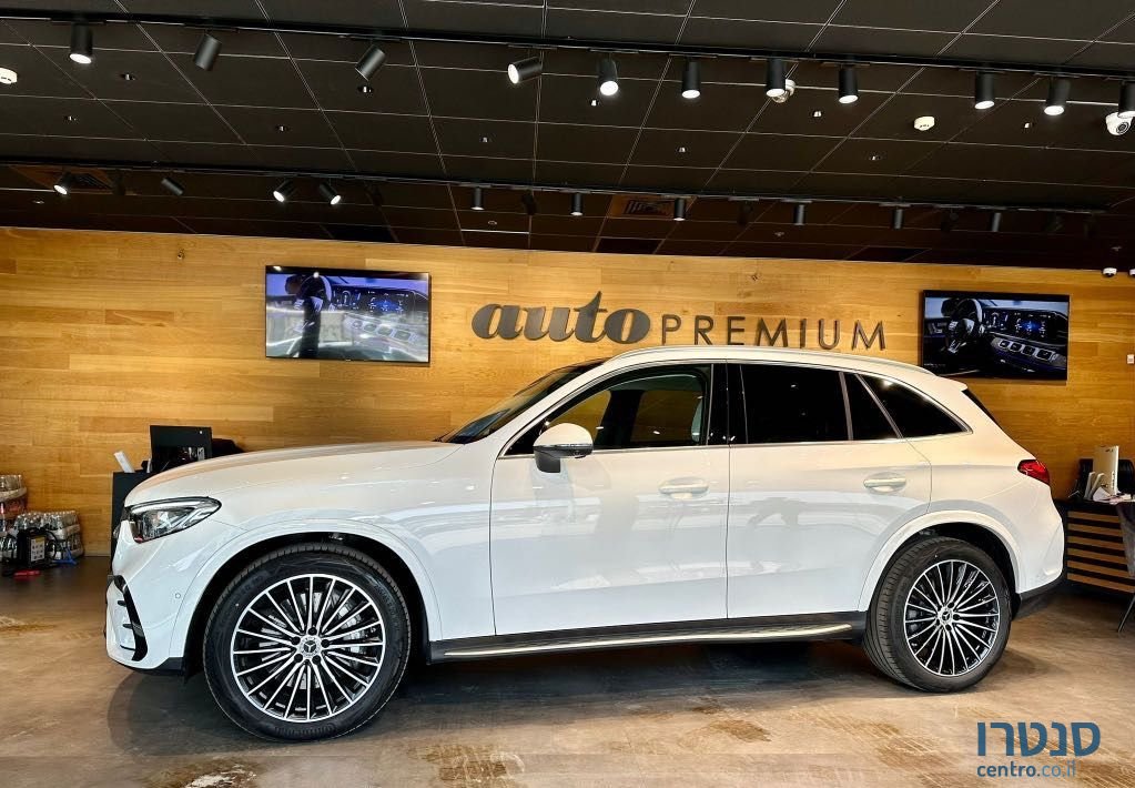 2023' Mercedes-Benz GLC מרצדס photo #6
