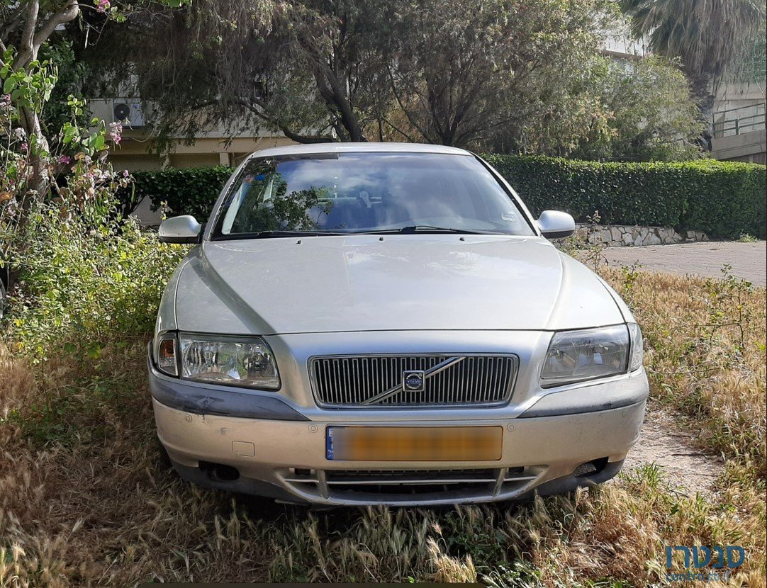 2002' Volvo S80 photo #5