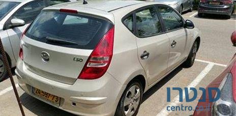 2010' Hyundai I30 Inspire 1600 photo #2