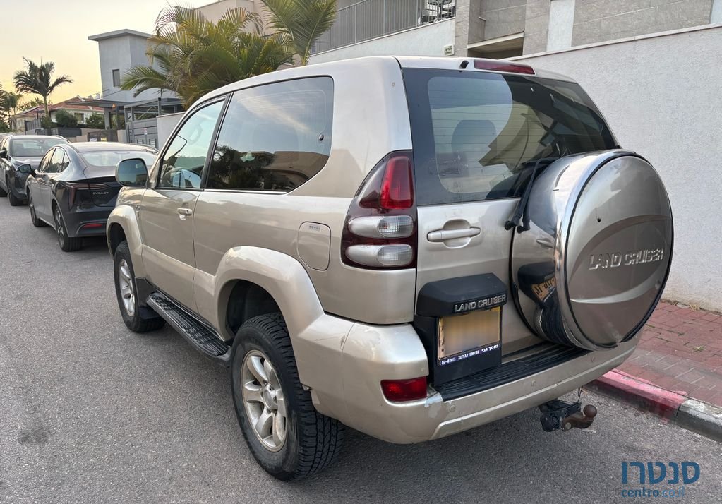 2006' Toyota Land Cruiser טויוטה לנד קרוזר photo #5