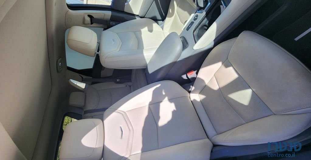 2019' Cadillac XT5 קאדילק photo #6