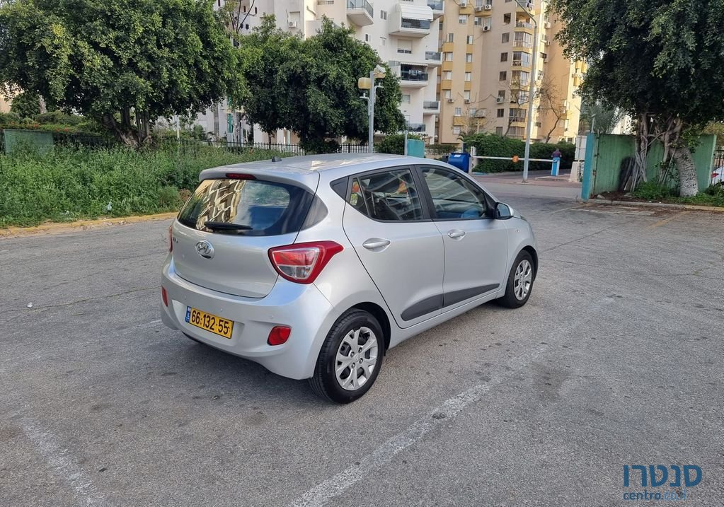 2017' Hyundai i10 יונדאי photo #2