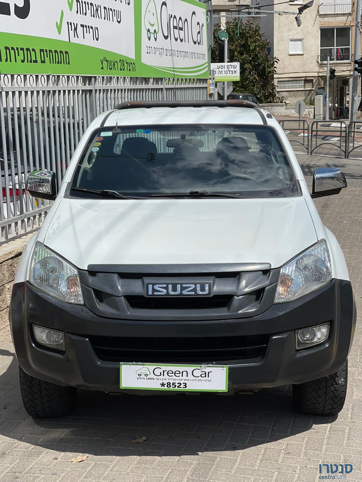 2015' Isuzu PICK UP photo #1
