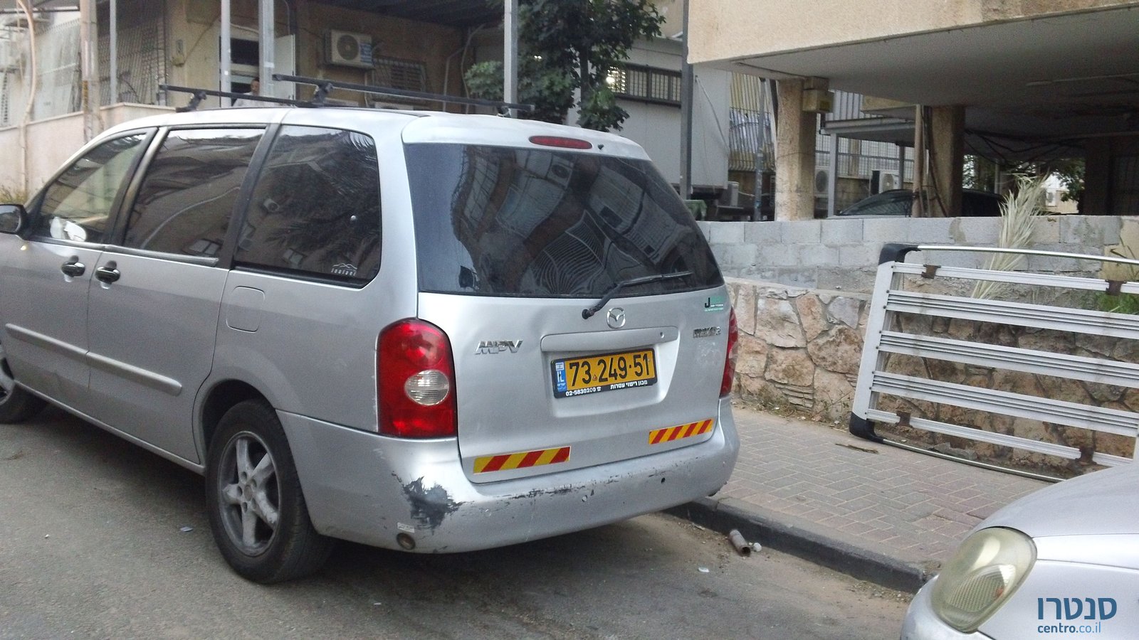 2004' Mazda MPV מאזדה photo #3