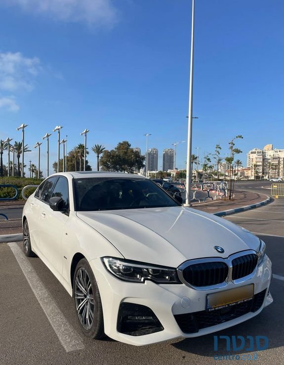 2021' BMW 3 Series ב.מ.וו סדרה 3 photo #2