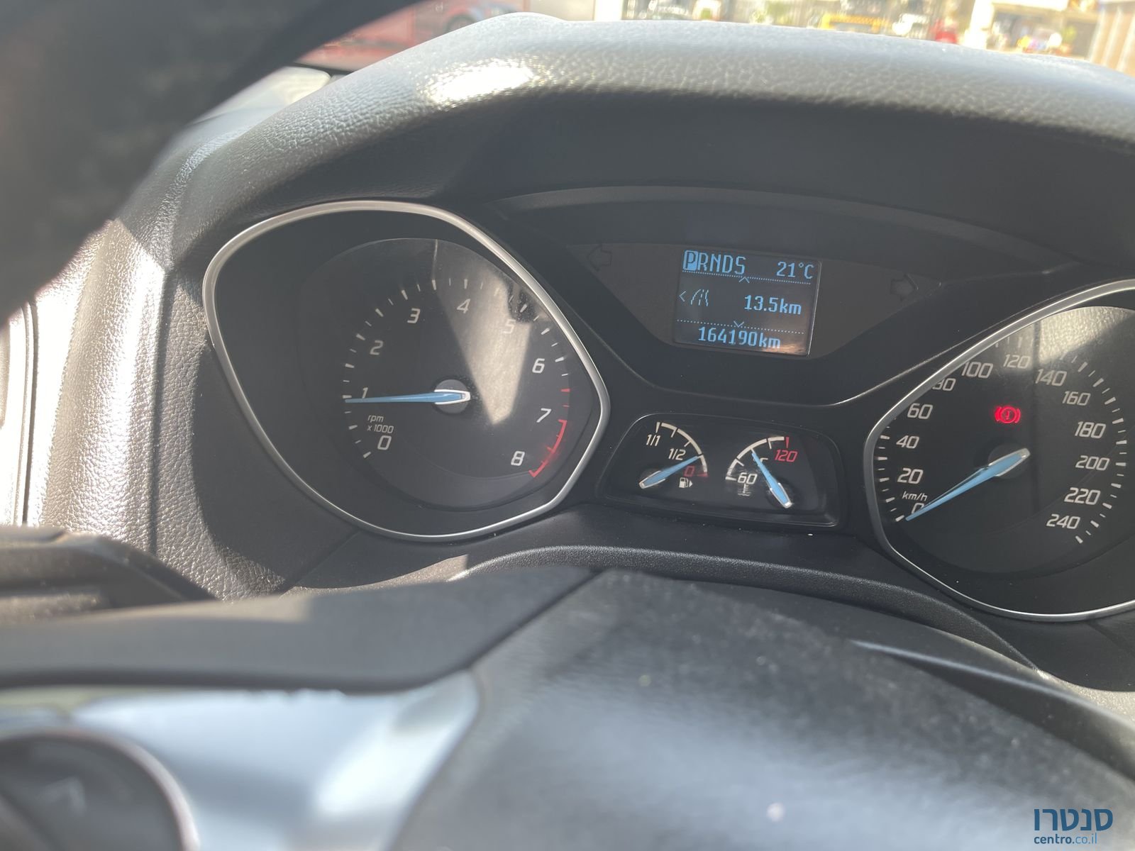 2012' Ford Focus ST photo #3