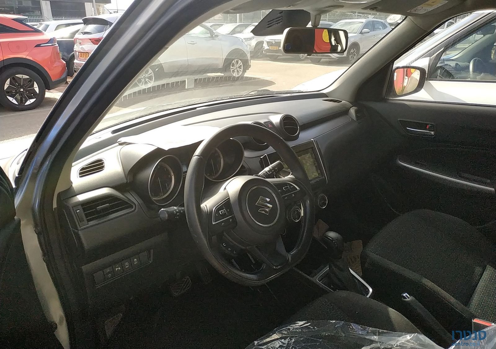 2022' Suzuki Swift סוזוקי סוויפט photo #4