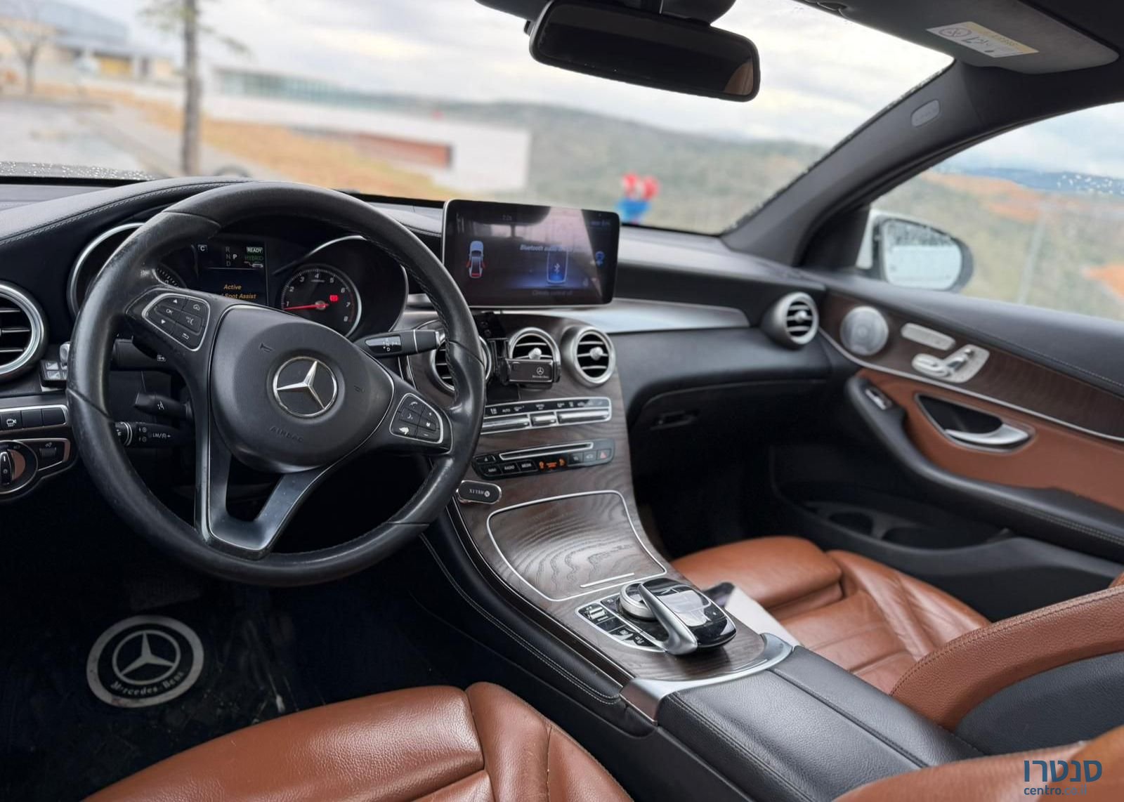 2017' Mercedes-Benz GLC מרצדס-בנץ photo #4