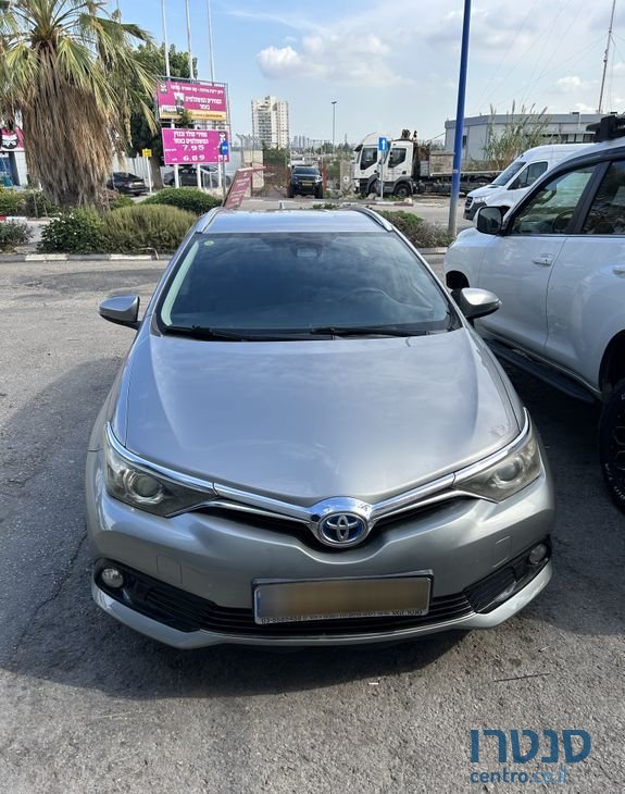 2017' Toyota Auris טויוטה אוריס photo #5