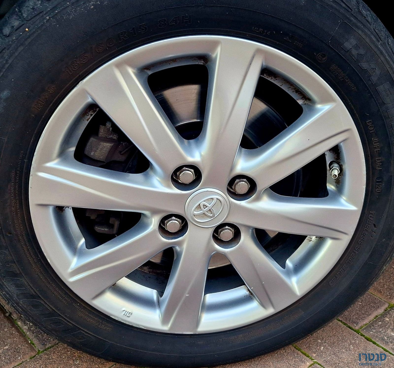 2018' Toyota Yaris טויוטה יאריס photo #6