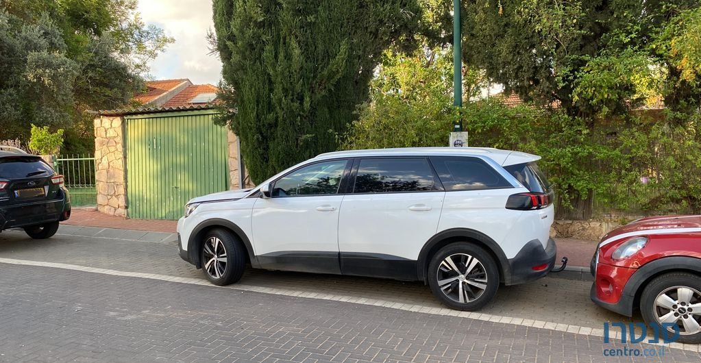 2019' Peugeot 5008 פיג'ו photo #4