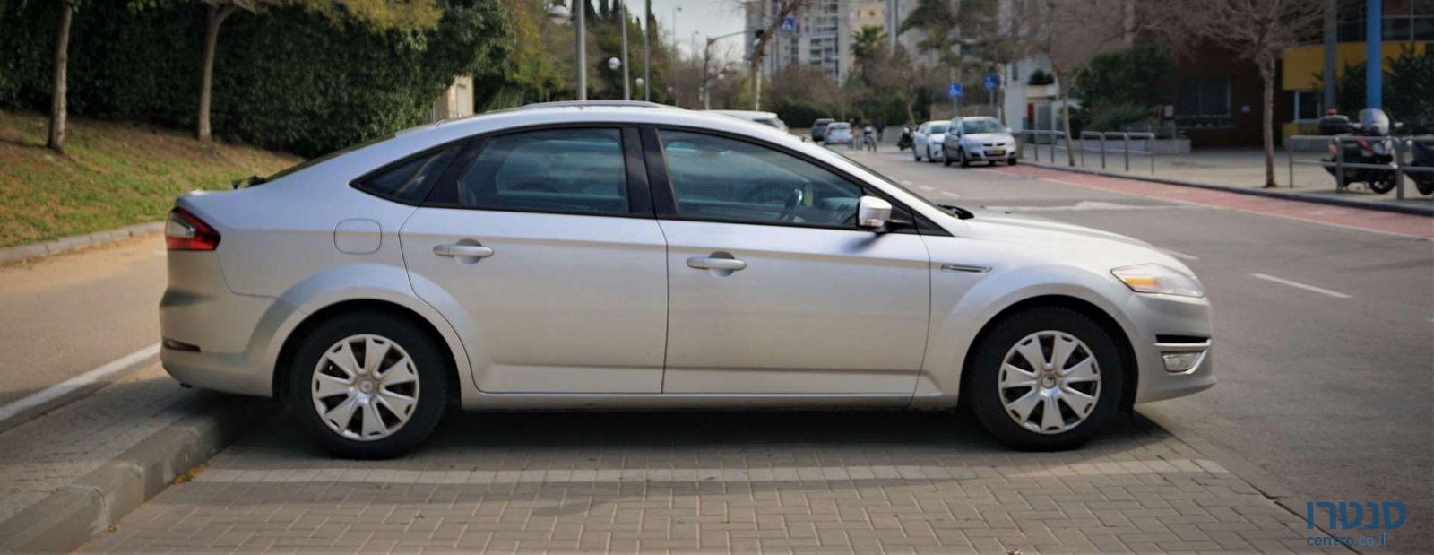 2011' Ford Mondeo פורד מונדאו photo #1