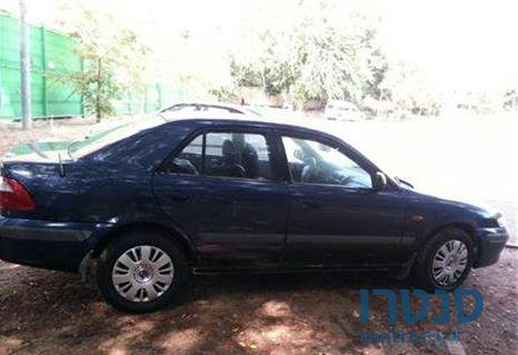 2002' Mazda 626 photo #2