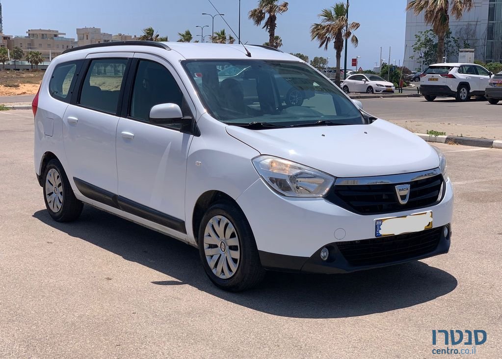 2015' Dacia Lodgy דאצ'יה לודג'י photo #2