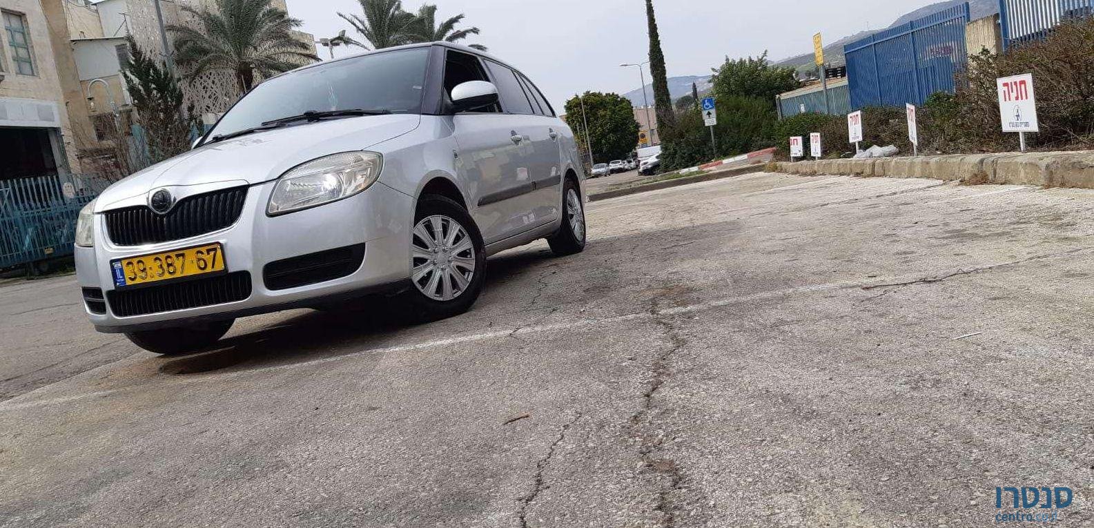 2009' Skoda Fabia סקודה פאביה photo #1