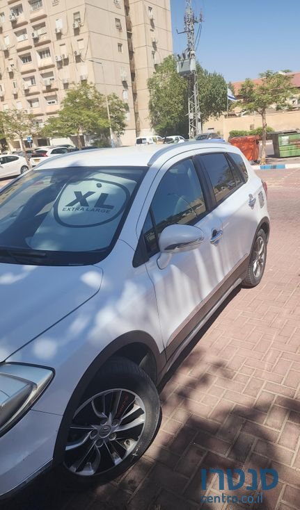 2014' Suzuki SX4 סוזוקי קרוסאובר photo #2