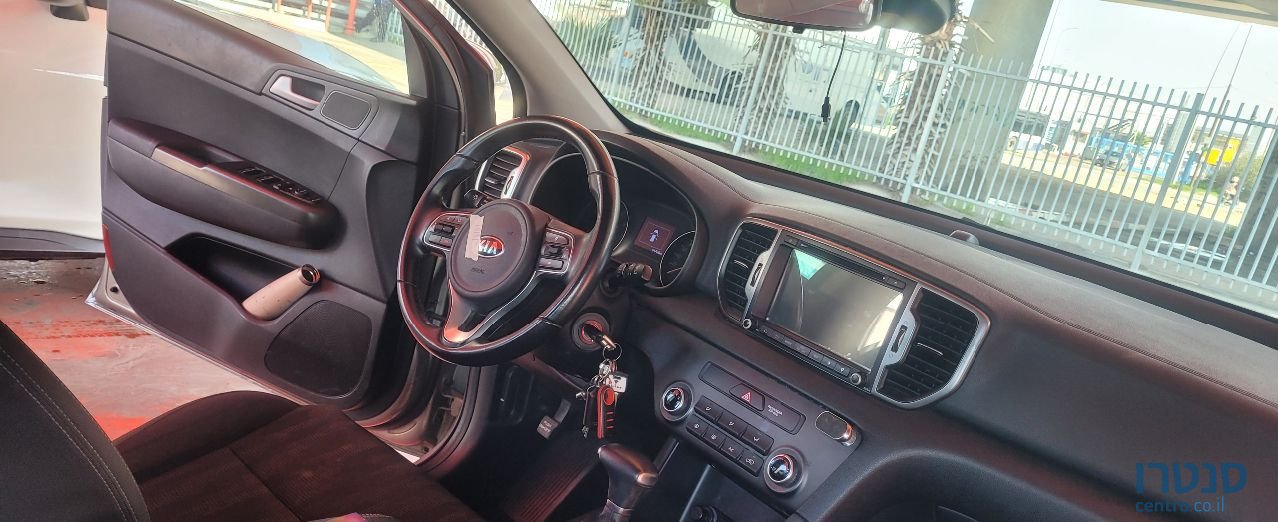 2017' Kia Sportage קיה ספורטז' photo #2