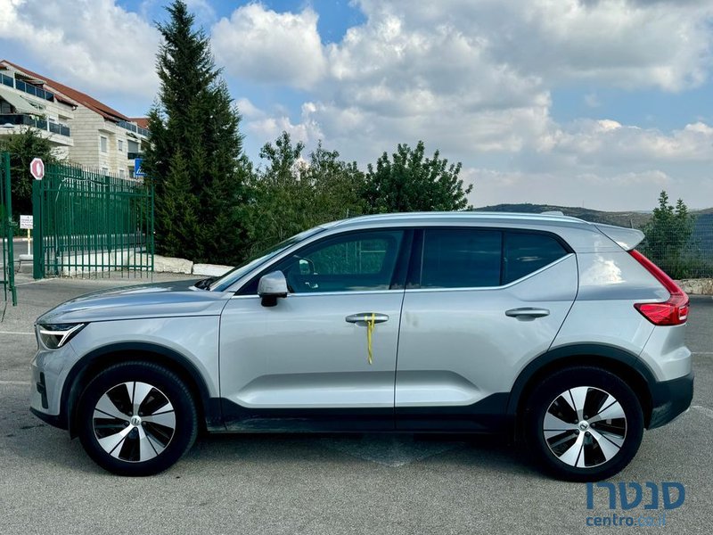 2022' Volvo XC40 וולוו photo #3