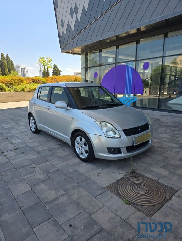 2009' Suzuki Swift סוזוקי סוויפט photo #3