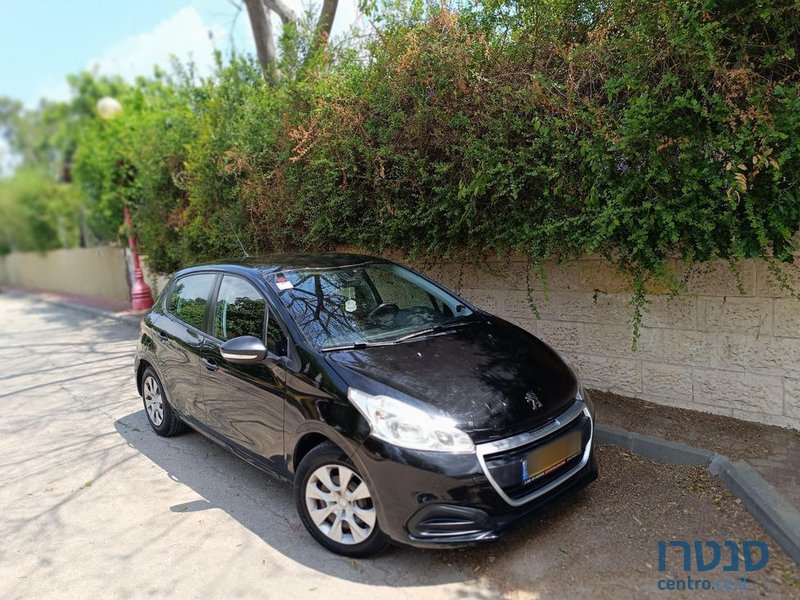 2016' Peugeot 208 פיג'ו photo #2