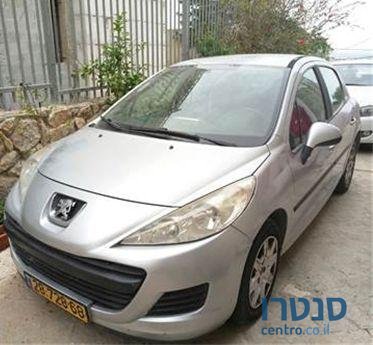 2009' Peugeot 207 טרנדי ‏1600 photo #2