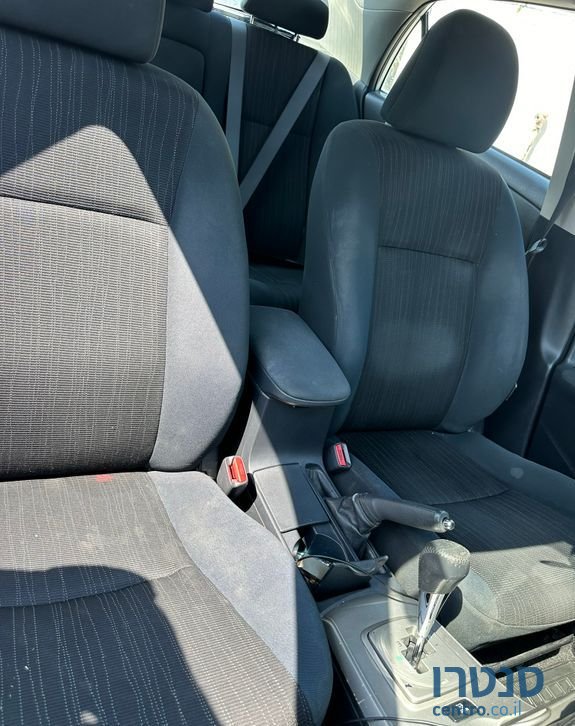 2009' Toyota Corolla טויוטה קורולה photo #5