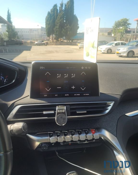 2017' Peugeot 3008 פיג'ו photo #3