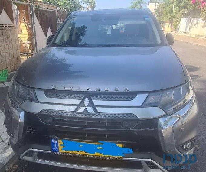 2019' Mitsubishi Outlander מיצובישי אאוטלנדר photo #3