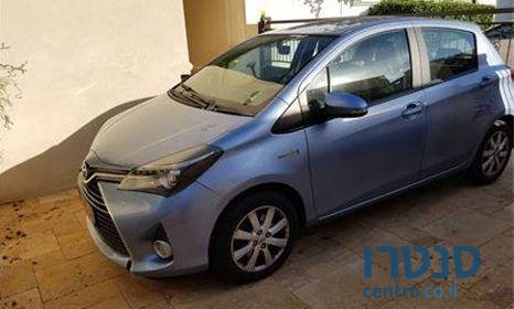 2016' Toyota Yaris טויוטה יאריס photo #1