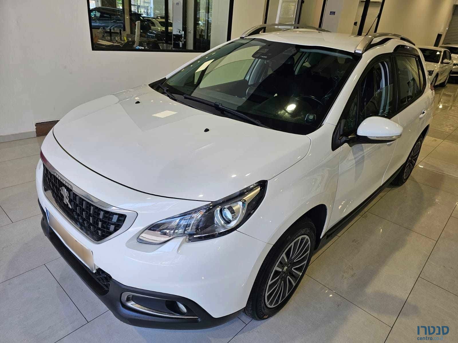 2019' Peugeot 2008 photo #1