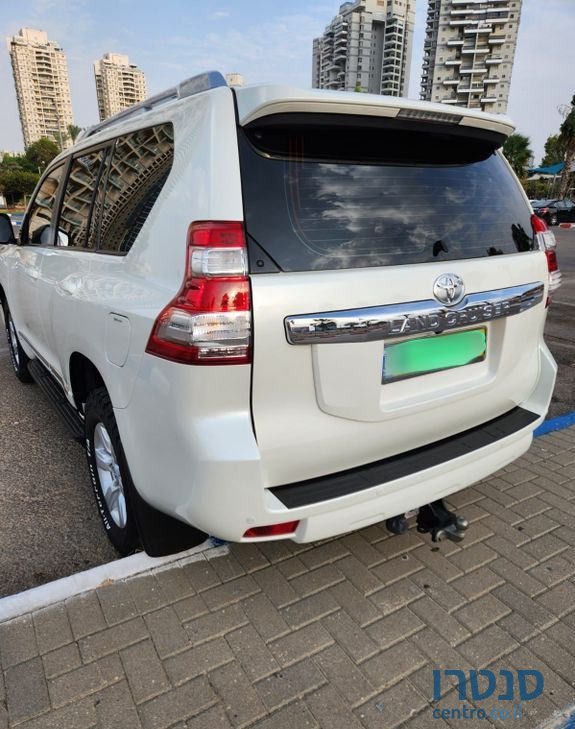 2014' Toyota Land Cruiser טויוטה לנד קרוזר photo #3