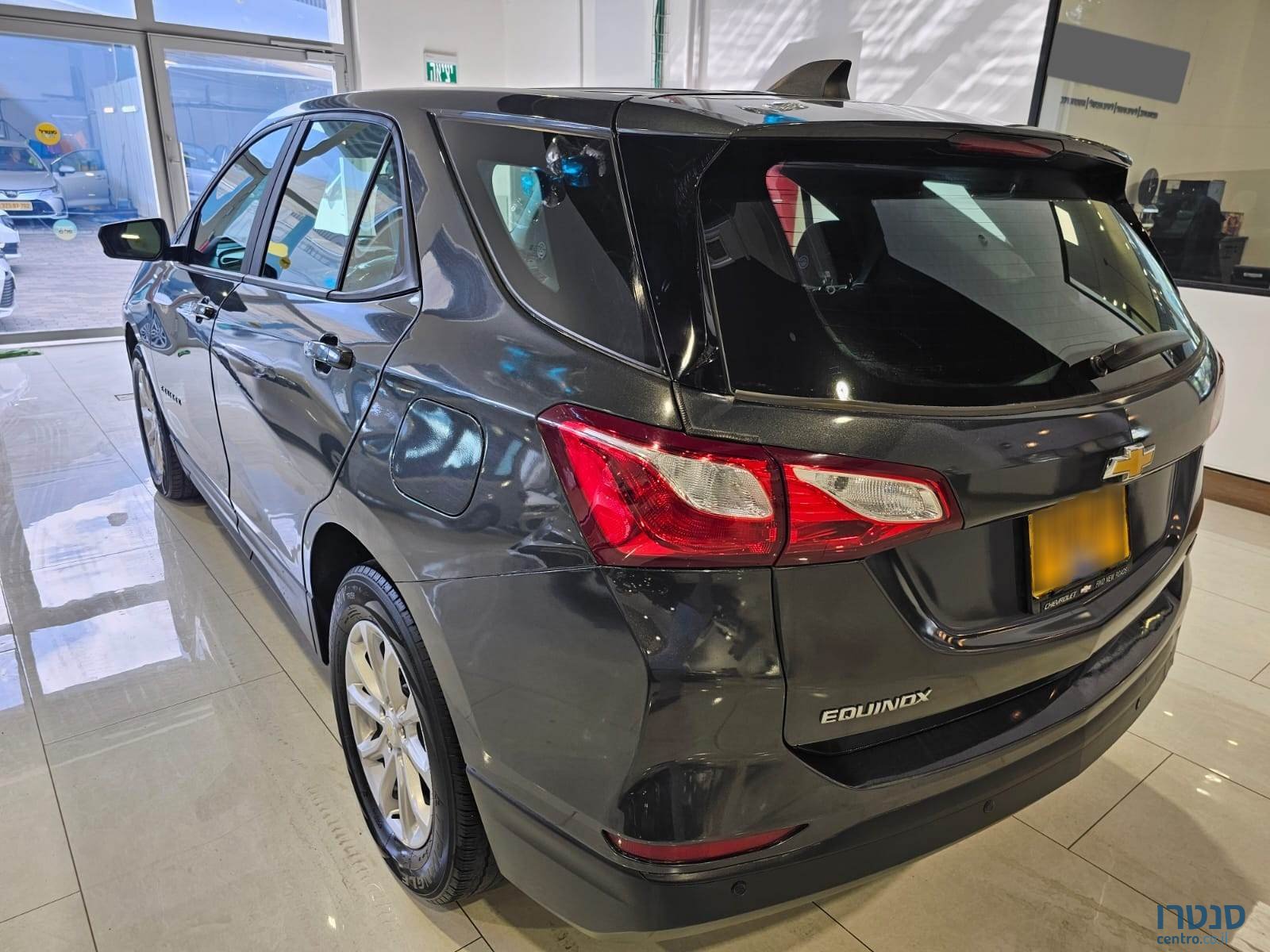 2020' Chevrolet Equinox photo #4