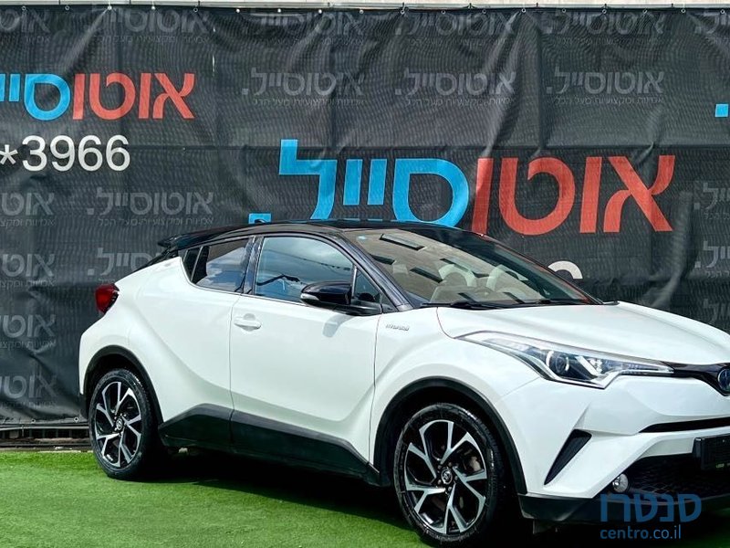 2019' Toyota C-HR טויוטה photo #2