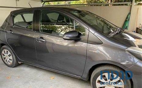2014' Toyota Yaris טויוטה יאריס photo #2