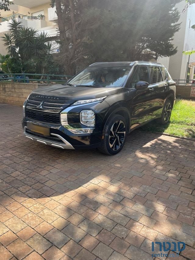 2024' Mitsubishi Outlander מיצובישי אאוטלנדר photo #1