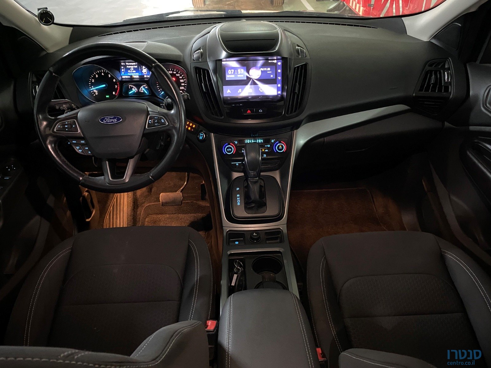 2018' Ford Kuga photo #3