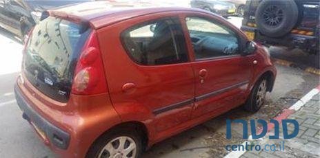 2010' Peugeot 107 107 פיג'ו photo #3